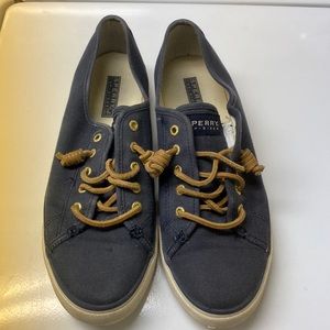Sperry topsider shoes